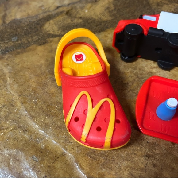 Lot of 4 McDonald’s Happy Meal Toys - Red and Yellow - 2025 (Lil McDonald’s) - Picture 2 of 6